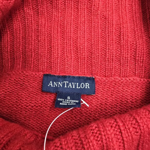 NWT Ann Taylor 100% Cashmere Cowl Neck Sweater Size S Knit Pullover Red Holiday - Picture 3 of 7